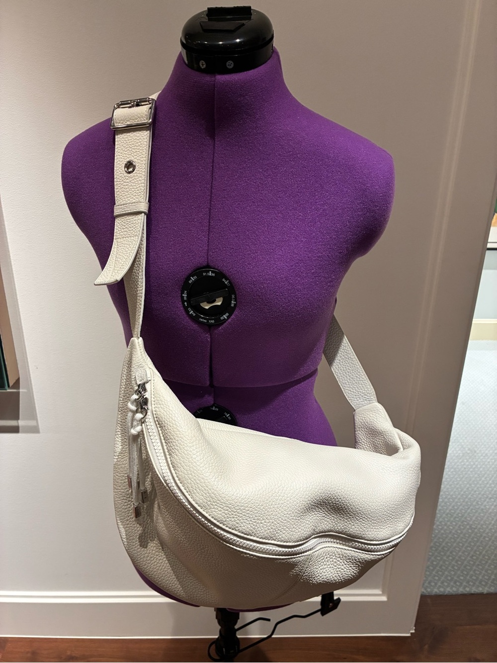 New Vilbrequin White Leather Crossbody Sling Bag - Classic Women's Shoulder Bag